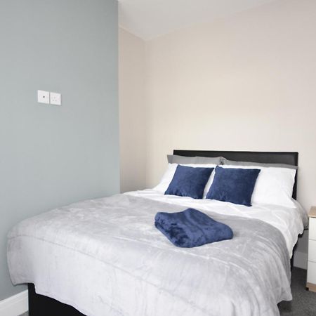 Townhouse @ Penkhull New Road Stoke Hotel Bagian luar foto