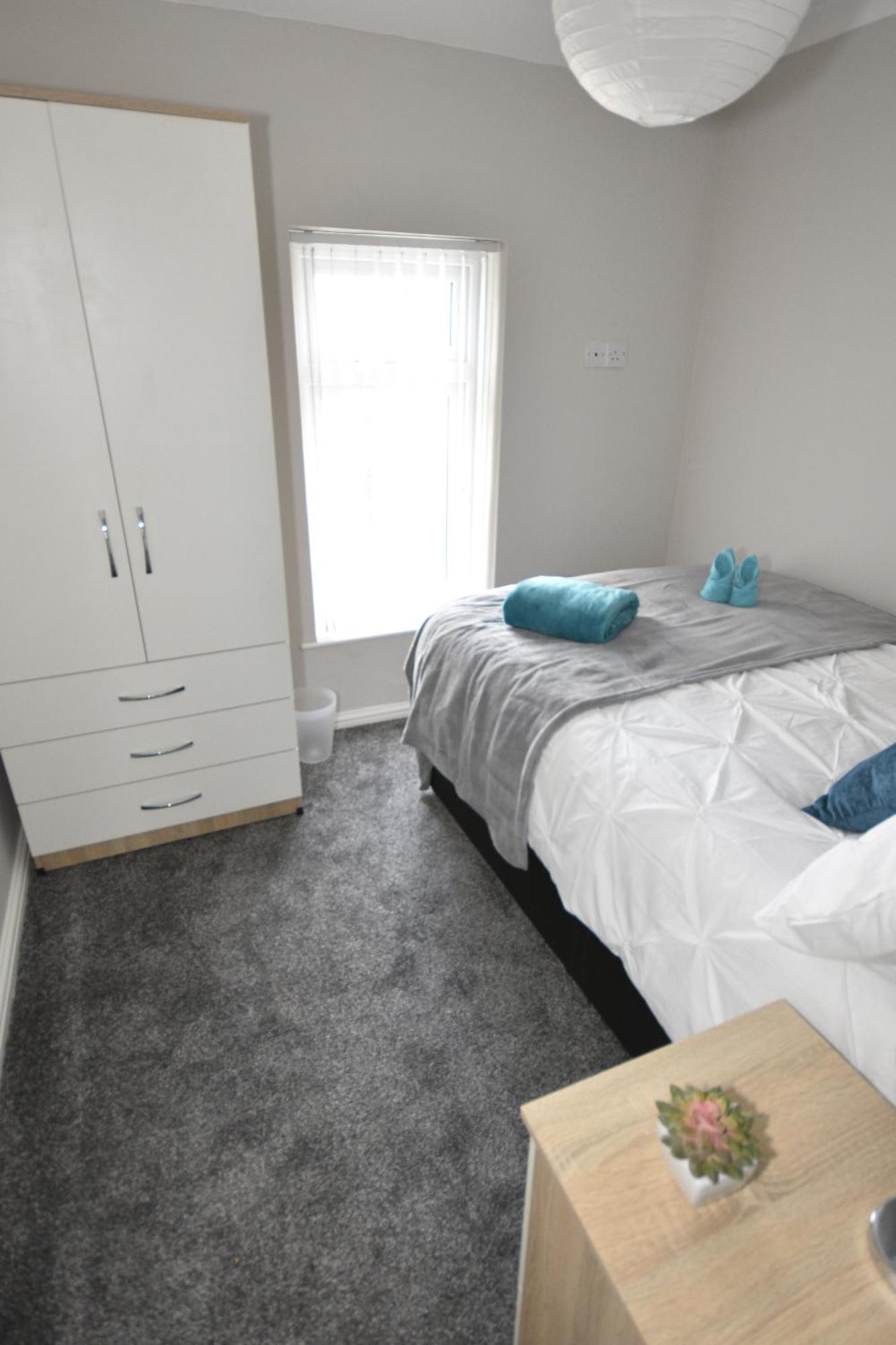Townhouse @ Penkhull New Road Stoke Hotel Bagian luar foto